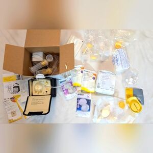 Medela pump in style